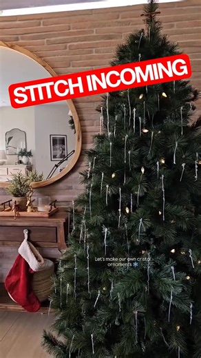 Toni Lodge on Instagram: "Merry Jizzmas!!! 🎄"