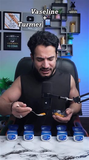 Ankush Raina | Self Improvement | Fitness on Instagram: "Read Caption⬇️ Follow @iankushraina for more skincare related videos! ✨🧴 Agar aap chahte ho soft, smooth aur clear skin bina mehngi creams ke, to ek simple cheez samajh lo — Vaseline ko sahi cheez ke saath mix karna aana chahiye! Sirf Vaseline nahi, sahi combination = real skin results 👇 ✅ Vaseline + Coffee Powder – Dead skin remove hoti hai aur face fresh lagta hai ✅ Vaseline + Vitamin E – Skin soft, nourished aur healthy feel karti hai