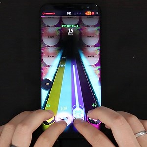 Play a new music tap game featuring your favorite artists! | NEXT Music