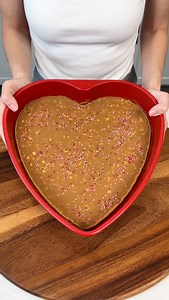 1.1M views · 10K reactions | You need to try this peanut butter treat! I make easy peanut butter fudge with just a few ingredients. | Justine Kameron | Facebook