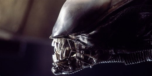 'Alien' Review - I'm Both Fascinated and Horrified by Ridley Scott's Sci-Fi Classic