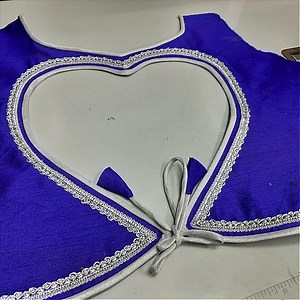 167K views · 5.3K reactions | Lets learn how to stitch a very simple back neck design of a blouse. You all can try stitching the back blouse design by watching this video simultaneously. This is a very easy and simple design of a back blouse. Absolute beginners can try stitching this blouse. #blouse #blouseDesigning #stitching #tailoring #women #diy #womenswear #womenclothing | Blouse Designing | Facebook