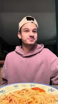 EATING MCDONALD'S DURING DINNER TO SEE HOW MY MOM REACTS