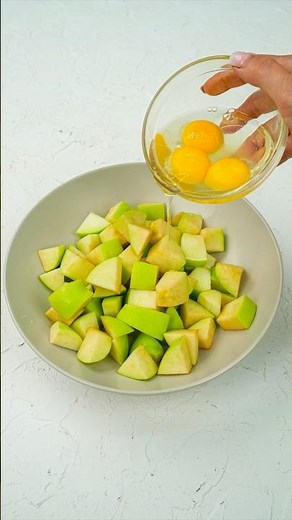 Create An Incredible Apple Dessert With Simple Ingredients
