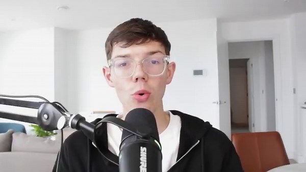 How To Run Python File In VS Code - Step By Step