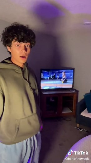 bring back the cup song summer 2021 😁🖐 with @hbomax #HBOMaxPartner