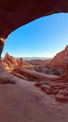 Hiking the Tower Arch Trail | Arches National Park 🏜️🇺🇸 #shorts #utah #hiking