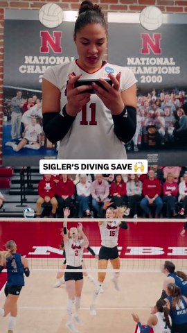 Teraya Sigler reacts to her insane first-set save that helped @Nebraska Volleyball advance to the Sweet 16‼️