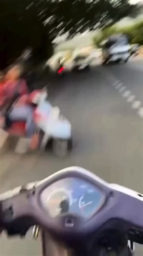 Huit.Cidre, la nouvelle alternative à 8% d’alcool. | Pack de 6 ou carton de 24 disponible directement avec le lien cliquable sur le profil 🍎🫶 Délicieux ce cidre. | Instagram