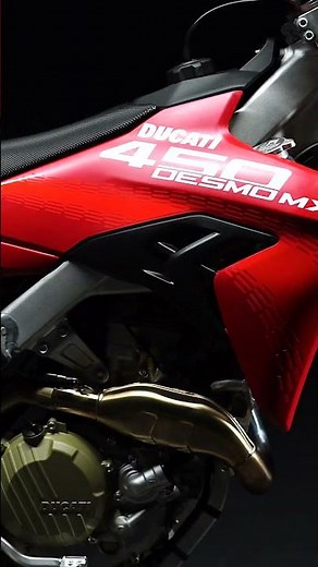 Desmo450 MX: designed to perform