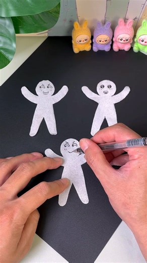6.7K views · 35 reactions | Use friction to generate electricity and make a dancing paper man. Come and try it. | Art, Crafts and Journals | Facebook