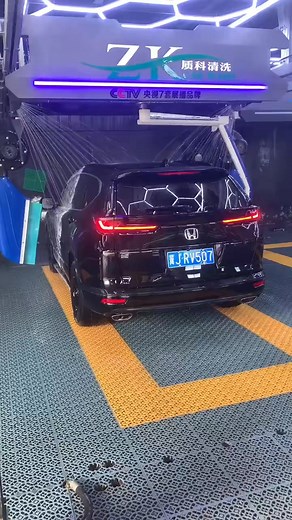 Car cleaning, fully automatic car washing machine is used washing machine washing and maintenance washing should also have a sense of ritual machine is really amazing. Good things #car #cleaning #fine | Mary J Richeson