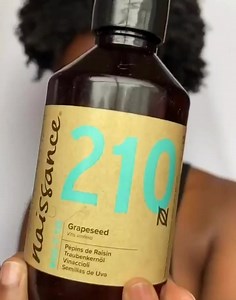 Have you ever tried African threading to stretch your hair? It's an alternative heatless method you can use to get that "blowdried look" | Natural hair kenya