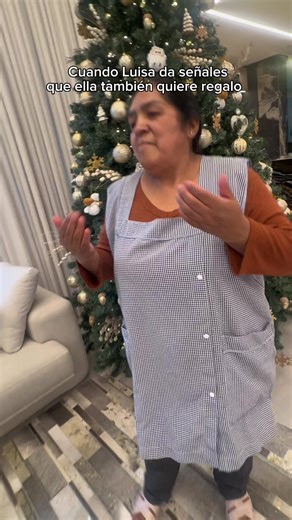 Doña Luisa y Non Stop The Madness: Un Regalo Navideño