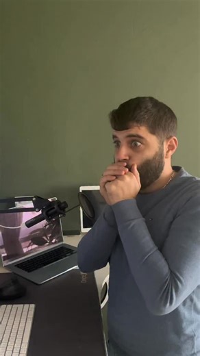 L’application La Minute de Code est disponible sur iOS et Android 📱 À l’intérieur, tu retrouveras : 📰 Un feed d’actualité autour du développement et de la tech 🎓 Des tutoriels et des podcasts sur les langages, outils et l’écosystème tech 📍 Des événements tech près de chez toi 💼 Des opportunités : missions, alternances et stages 🛠️ Une sélection d’outils pour les développeurs 🎮 Un espace de jeux complet : mini-jeux, défis quotidiens, points bonus et XP 🏰 Des maisons façon Harry Potter pou