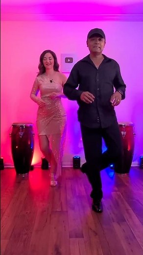 How to Cumbia Dance | Cumbia Dance for Beginners | Learn Cumbia in 30 Seconds | Waldo y Jacqui