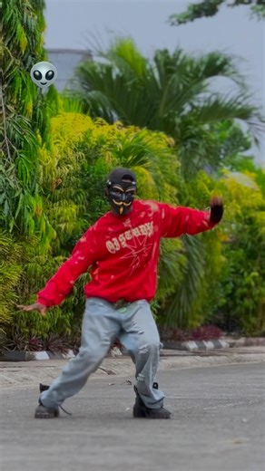 I’m grateful to be able to call this my challenge, I’m recreating this till it goes viral.