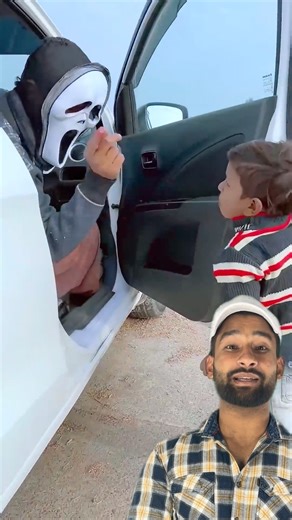 Introducing the "VitaWear SmartBand," a next-generation wearable gadget🎉