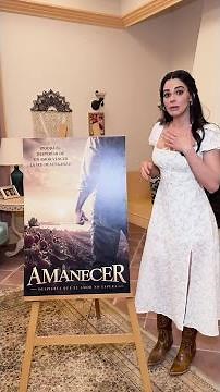 Livia Brito feliz de ver el póster de 'Amanecer', su nueva telenovela #Original