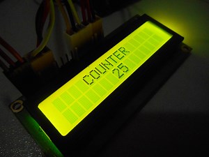 Interface an LCD with an Arduino - Projects