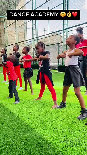 Kids Dance Challenge - New Dance Trends and TikTok Dances for Kids 2023