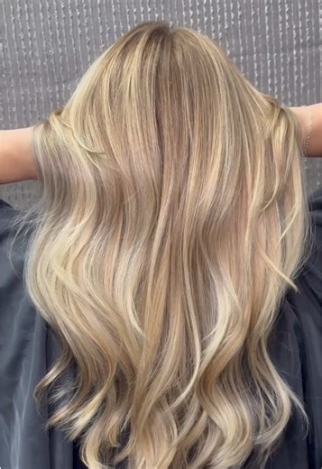 Hair Transformation 🥰 . . . #fyp #hairtok #hairtransformation #Vlog #beautyhacks @Matrix @framar