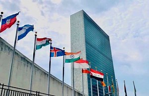 Top details about the pros and cons of globalization