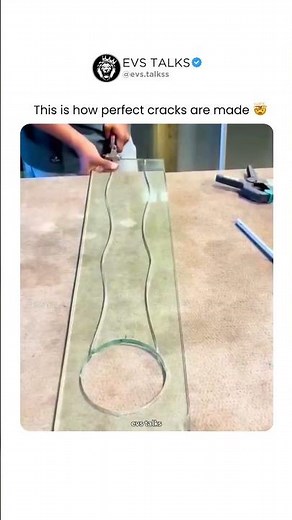 This Is How Perfect Cracks Are Made on Glass 😳🧊 | Satisfying Science!