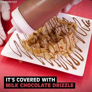 2.5K views · 41 reactions | Chocolate, fruit, and crepes! We dare you to name a more delicious trio. Choco Fruit, CA in Anaheim knows exactly how to combine the three with these unique, deliciously sweet treats. : Foodbeast + Visit Anaheim | Courtyard by Marriott Anaheim Theme Park Entrance | Facebook