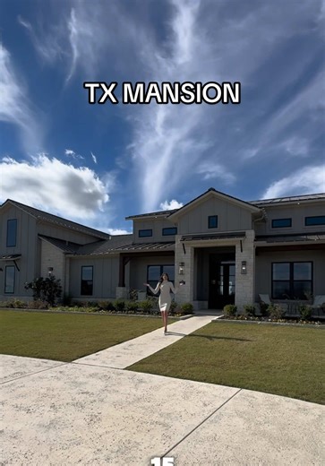 My dream home…!!😍 Just in the for the holidays!!🌲 With this builder every home built is one-of-a-kind and unique. They don’t just build luxury homes, but homes that are customized to your taste and specifications.🔥 This stunning home is located in Celina TX just 20 minutes from Frisco and about 50 minutes outside of Dallas proper. Absolutely stunning product sitting on an acre, this is truly a dream. You have all the freedom in the world and ability to customize or find one that’s already don