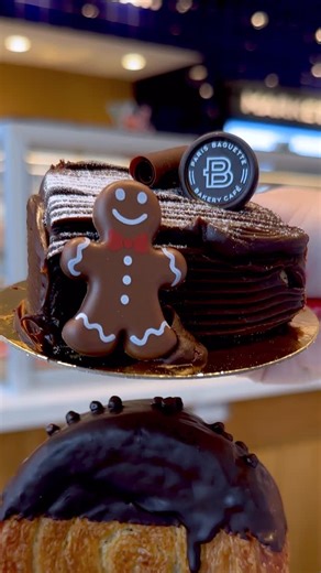 Food in Cleveland on Instagram: "☃️🥖🍰 @parisbaguette_usa’s holiday menu is full of adorable and tasty treats! Stop in for festive croissants, donuts, cakes, and more! ☕️ Don’t forget a hot or iced coffee to enjoy with your sweets. All sizes (small, medium, and large) are only $2.99 all day long! 📍 35705 Chester Road in Avon #ohio #desserts #cleveland"