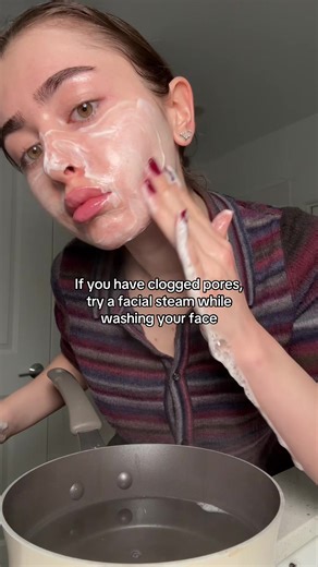 Steaming Your Face for Clogged Pores and Glowing Skin