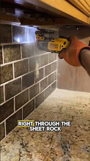 The EASIEST (and fastest) Way to Remove Tile Backsplash DIY