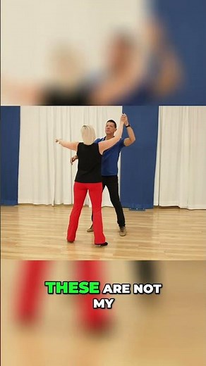 3 Fun Beginner Foxtrot Steps to Try 💃