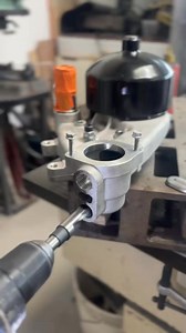 Tapping away… #4x4 #4runner | Car Builders