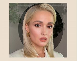 29 Low-Maintenance Hairstyles for Women Over 40, From Curly Bobs to Pinned Pixies