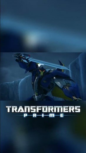 Optimus Prime's SNOW BATTLE | Transformers: Prime