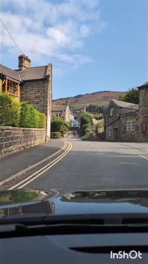 Stone Cottages & Scenic Roads | Bamford Village, Gateway to Bamford Edge. #shorts