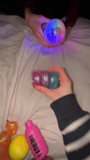 Fidget Trading Gone Wrong: The Alien Slime Dilemma