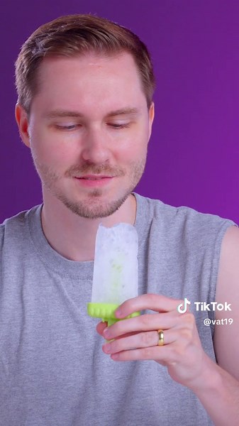 Unique Popsicle Flavors Taste Test Challenge ft. Vat19 | Curiously Awesome