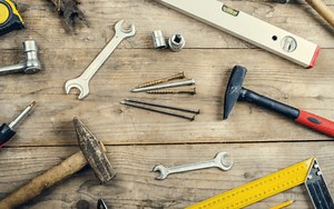 10 AI SEO Tools You Can Use to Outrank Your Competitors in 2025