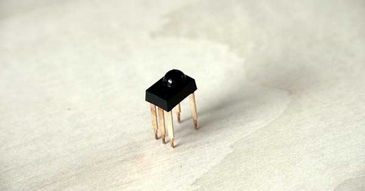 Arduinoでパーツやセンサーを使ってみよう～赤外線リモコン（前編） | Device Plus - デバプラ