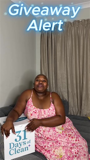 *GIVEAWAY ALERT 🤩🤩🤩🤩🤩 If you’ve been watching my Clean Dezemba unboxings then you already know how good this advent calendar is. One of you is about to win the full Cleanipedia Advent Calendar 🎁 Follow @Cleanipedia SA Repost this post Comment #CleanDezembaBoss and tag a friend #CleanDezembaBoss #CleanipediaSA