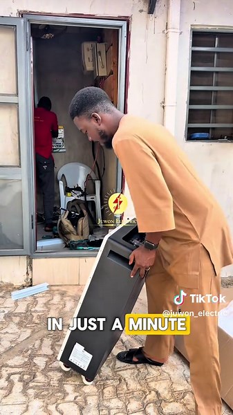 Complete Solar Power Solution: 10kva SRNE Inverter System