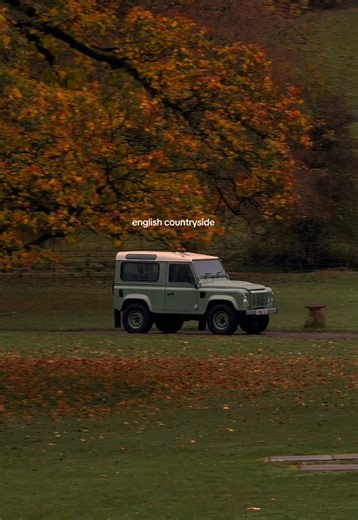 Experience the Beauty of Cotswolds in Autumn