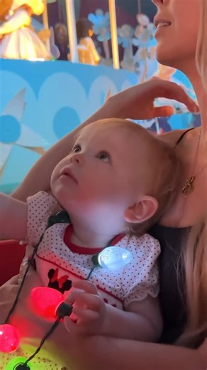 Kay and Tay Dudley on Instagram: "The Ellie throwbacks! 🥺 She was so little last year! 😭❤️ backstory ::: We are leaving for Disney, and had to spend the day getting the babies bags packed! After I put Ellie down I went down to see if Kay had finished packing the diaper bags and she was sad. She was watching videos of our last trip to Disney and saw how small Ellie was! It’s crazy to think that she was that size only 1 year ago! She barely had hair and was so tiny, and now she’s a full grown to