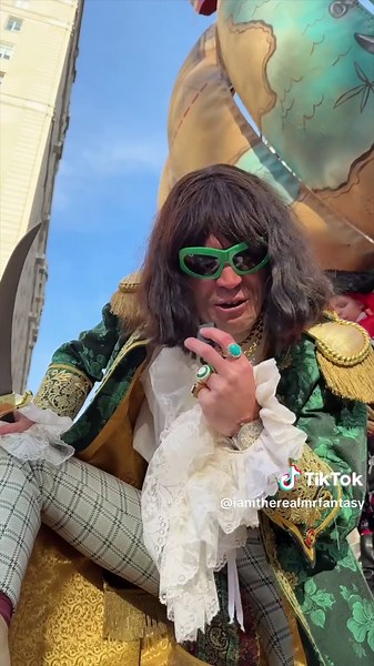 Countdown to My New Music Video ‘CATAPULT’ Live!