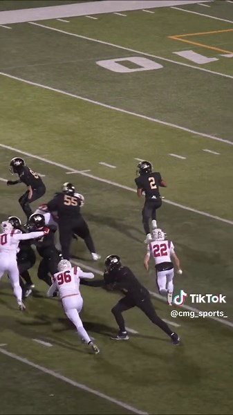 Twin senior running backs cap off an incredible year by leading their team to an upset victory against undefeated number 1 ranked Nixa in the Missouri Class 6 State Football Finals. Final stats were: Preston Hatfield: 33 Rush Att., 457 yards(championship record), 4 TDs. 5/6 Passing, 37 yards. Payton Hatfield: 7 Att., 86 yards, 1 TD, 4 catches, 37 yards, 2 KOR, 33 yards. An absolutely incredible and clutch performance from two great athletes and great young men. These kids deserve a shot to play 