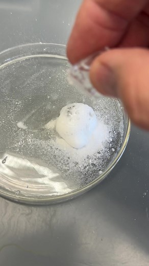 Dollar Store Balloon Chemistry Revealed