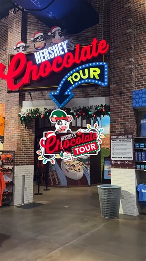 We’ve made the BIGGEST updates to our Chocolate Tour Ride in over a decade—just in time for the holidays! 😍✨ Take a peek behind the scenes at how our holiday elves sprinkled magic to transform it into a festive wonderland. 🎄🎅 http://spr.ly/618670ocw | Hershey's Chocolate World